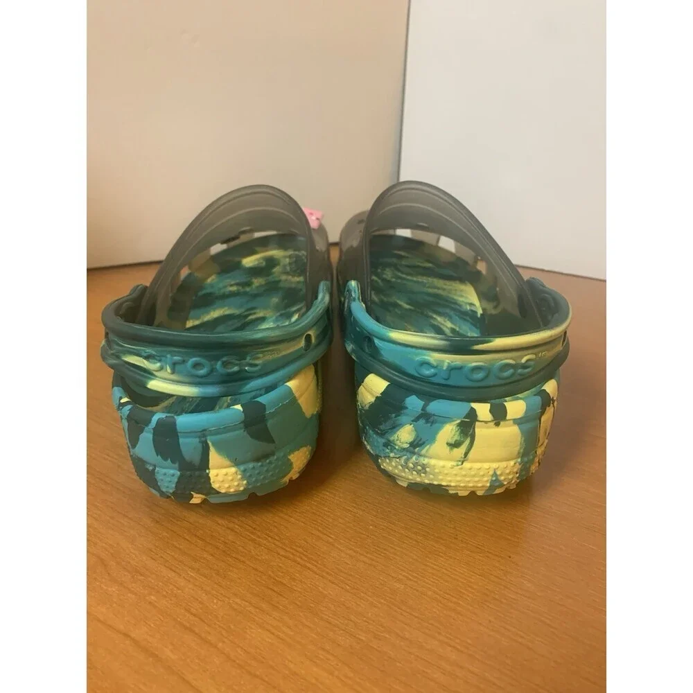 Crocs Classic Translucent Clogs M5/W7 Blue Marbled W/ 3 Jibbitz